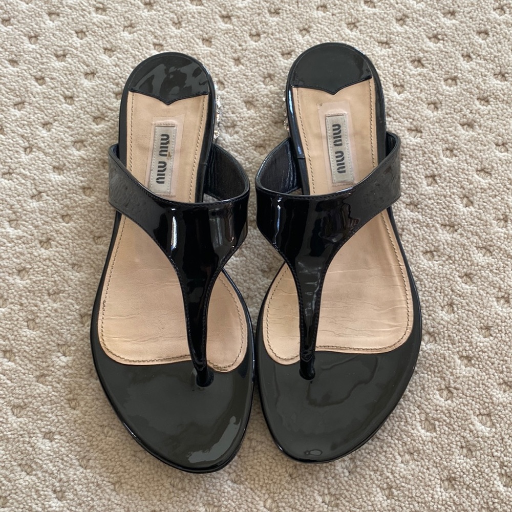Miu Miu black patent thong sandals, size 36 1/2